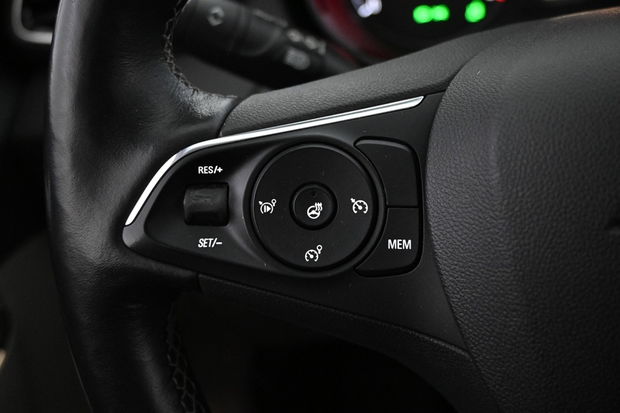 Opel Grandland X vaihtoauto