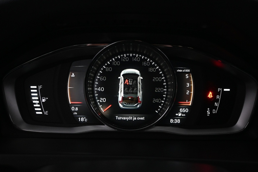 Volvo V60 Cross Country vaihtoauto