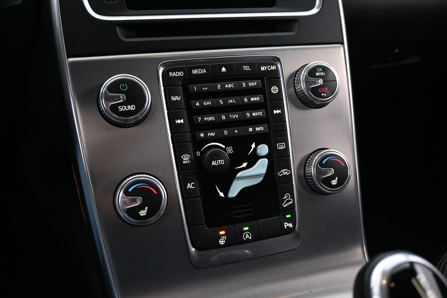 Volvo V60 Cross Country vaihtoauto