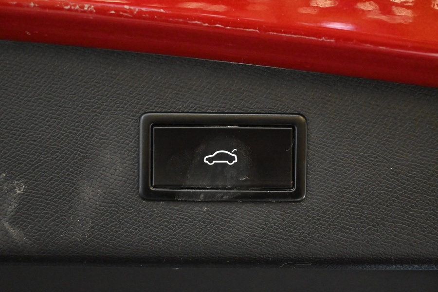 SEAT Leon Sportstourer vaihtoauto