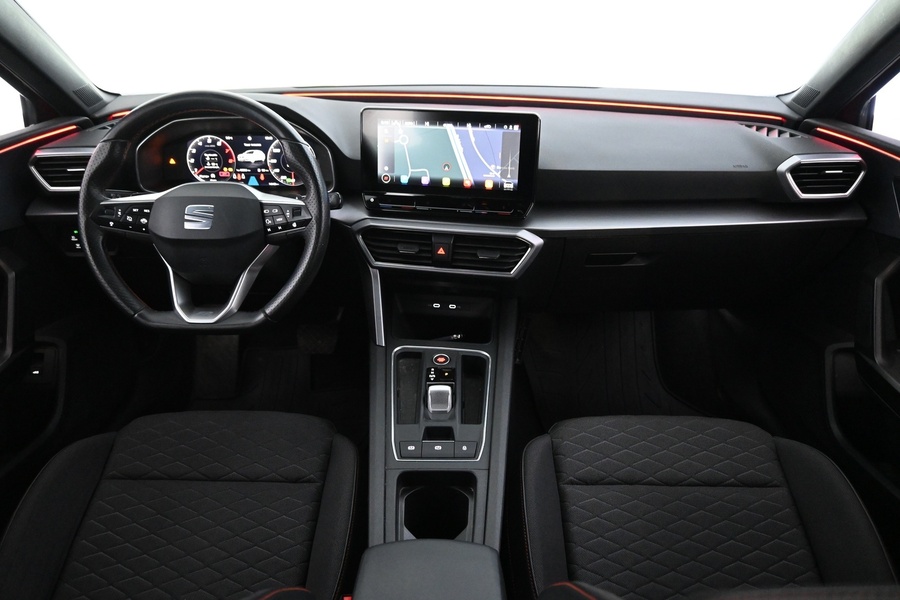 SEAT Leon Sportstourer vaihtoauto