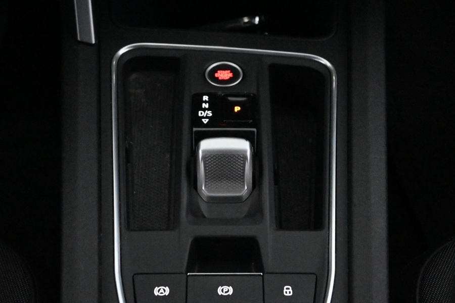 SEAT Leon Sportstourer vaihtoauto