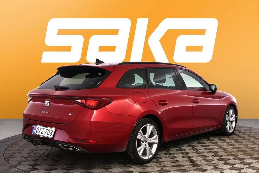 SEAT Leon Sportstourer vaihtoauto
