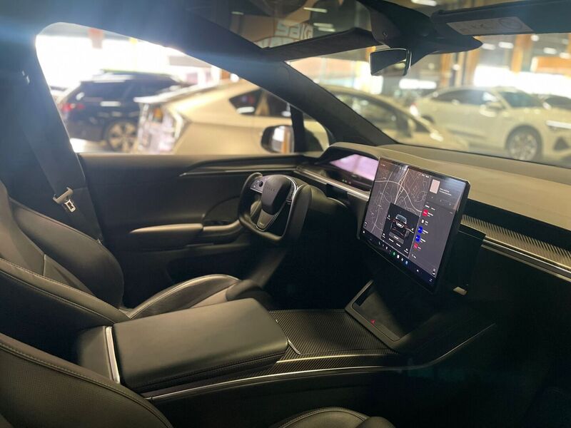 Tesla Model X vaihtoauto