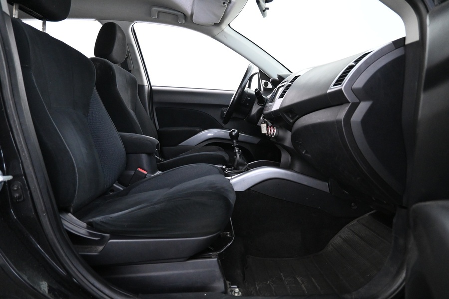 Mitsubishi Outlander vaihtoauto