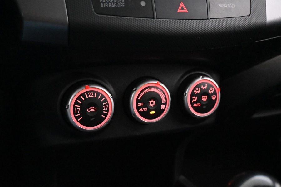 Mitsubishi Outlander vaihtoauto