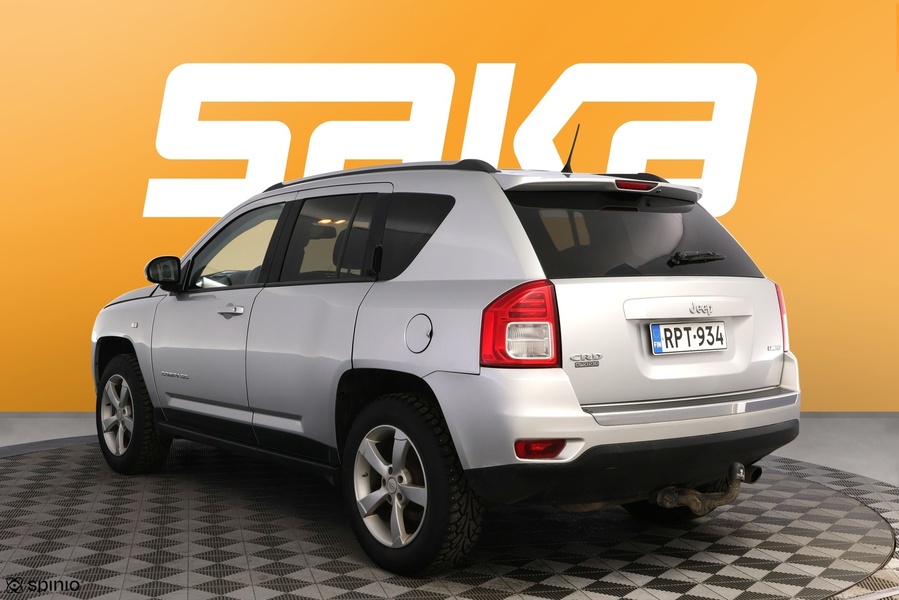 Jeep Compass vaihtoauto