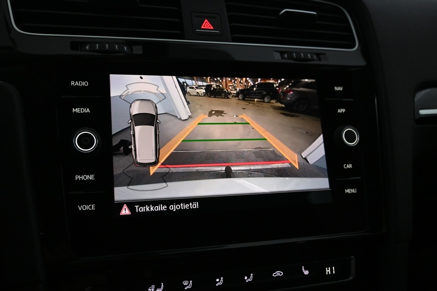 Volkswagen Golf vaihtoauto