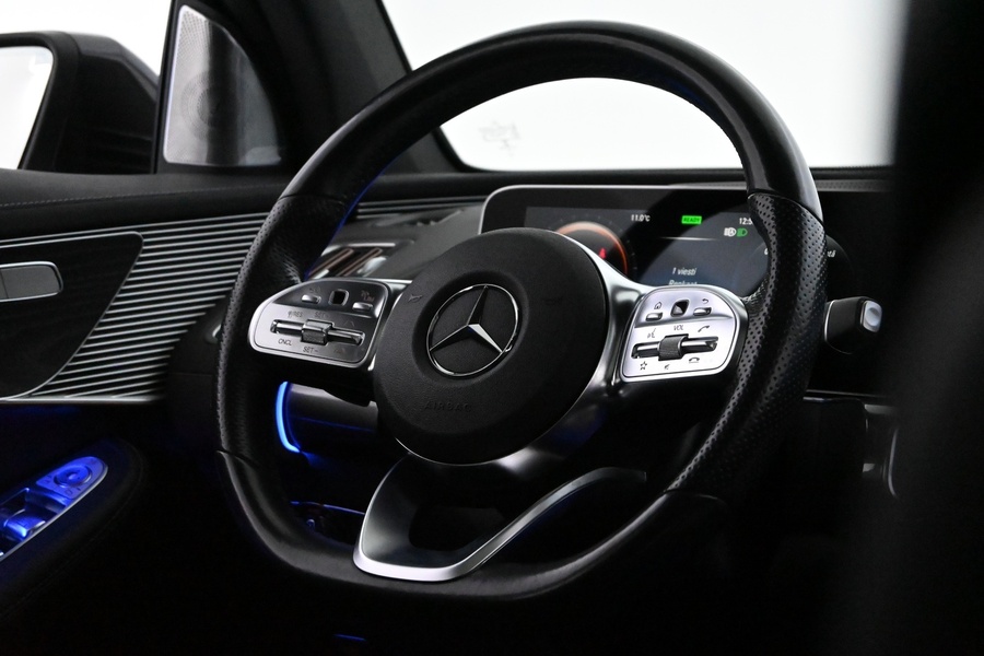 Mercedes-Benz EQC vaihtoauto