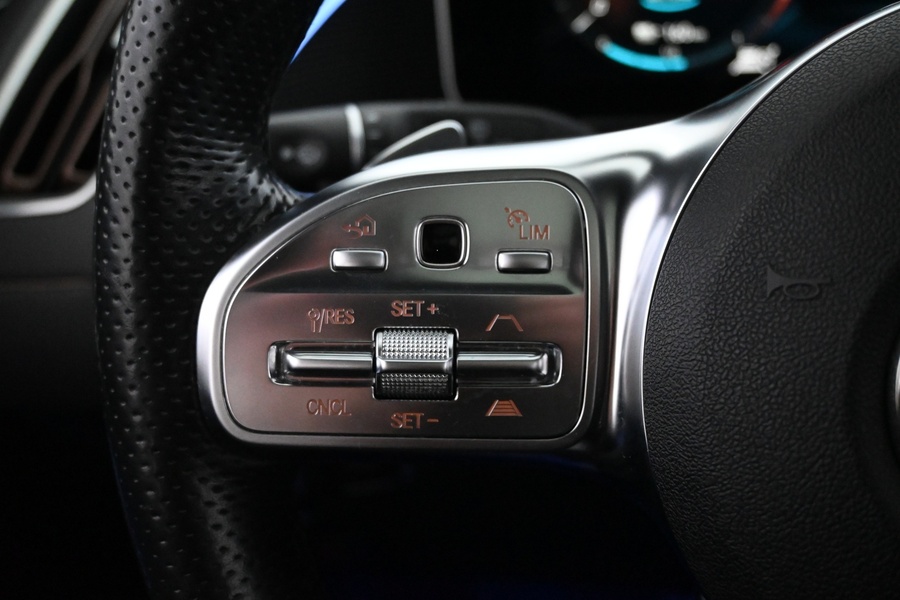 Mercedes-Benz EQC vaihtoauto
