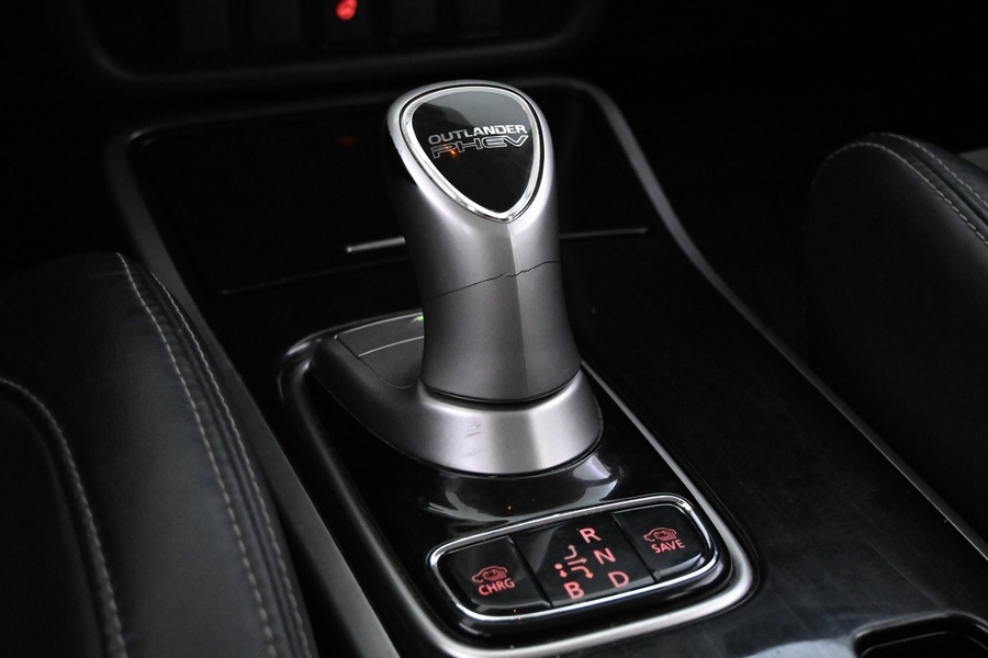 Mitsubishi Outlander vaihtoauto