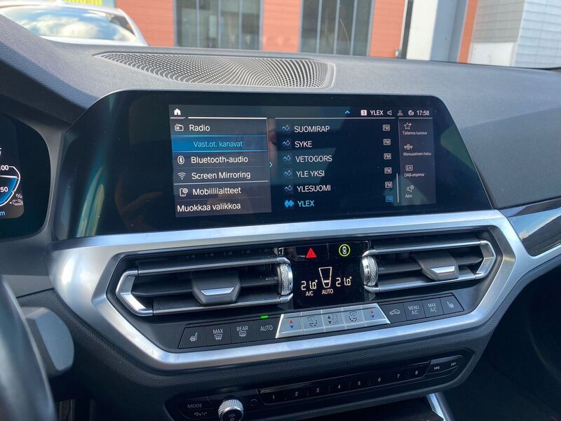 BMW 330 vaihtoauto