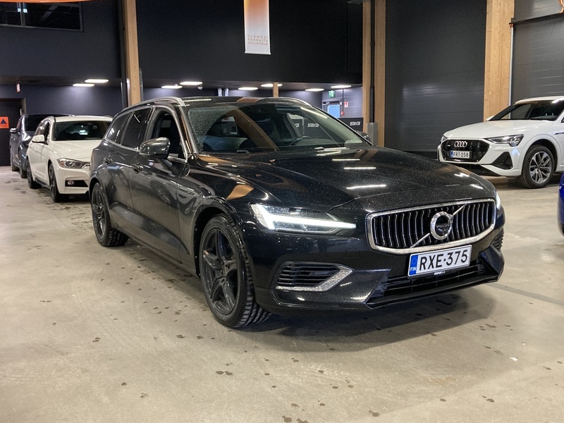 Volvo V60 vaihtoauto