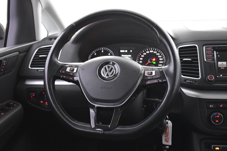 Volkswagen Sharan vaihtoauto