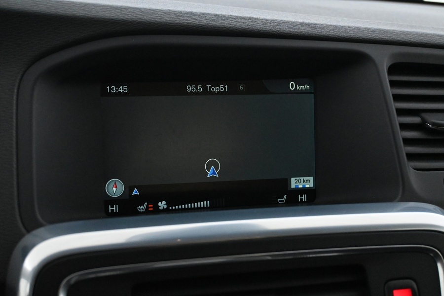 Volvo V60 Cross Country vaihtoauto