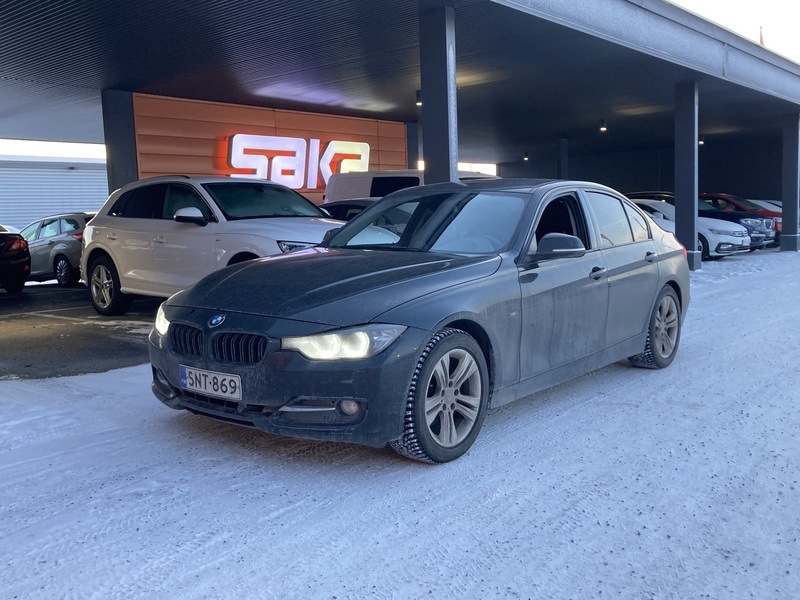 BMW 320 vaihtoauto