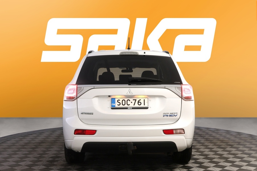 Mitsubishi Outlander PHEV vaihtoauto