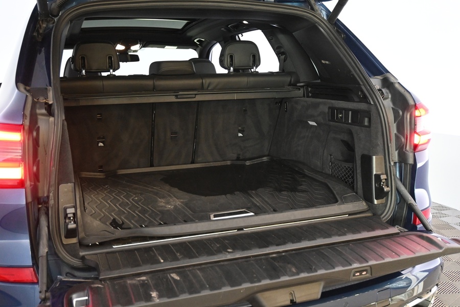 BMW X5 vaihtoauto