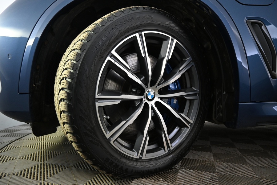 BMW X5 vaihtoauto