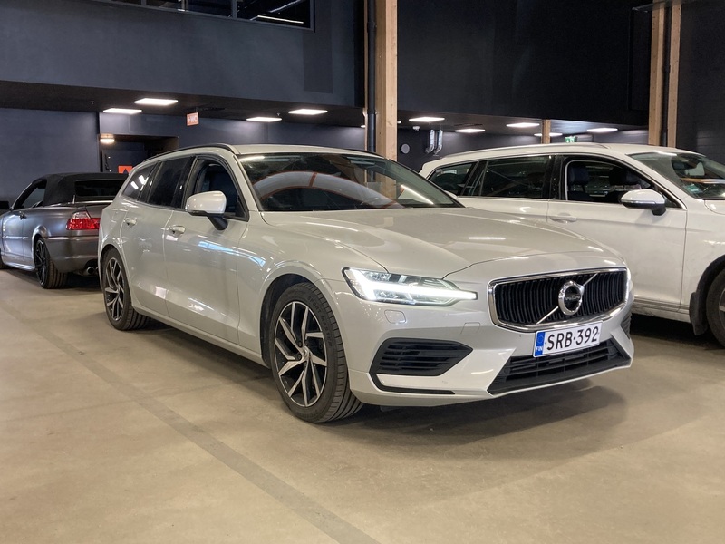 Volvo V60 vaihtoauto