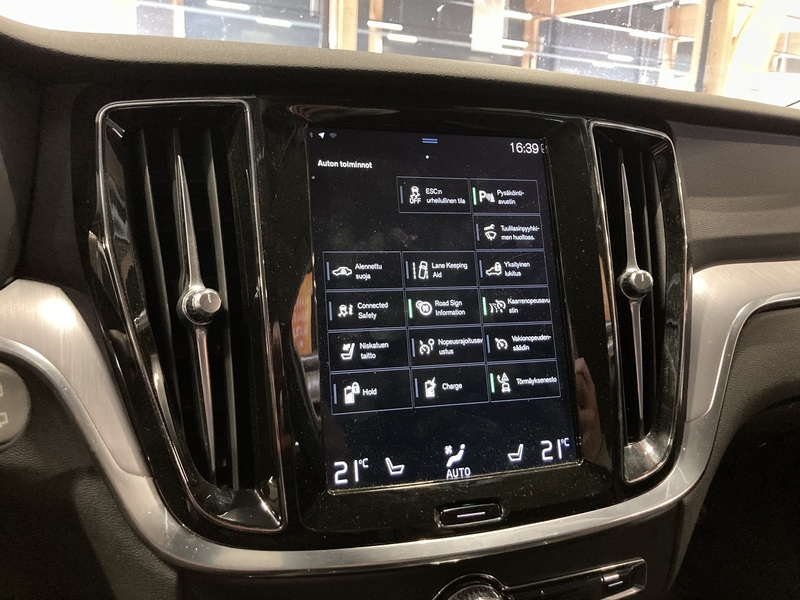 Volvo V60 vaihtoauto