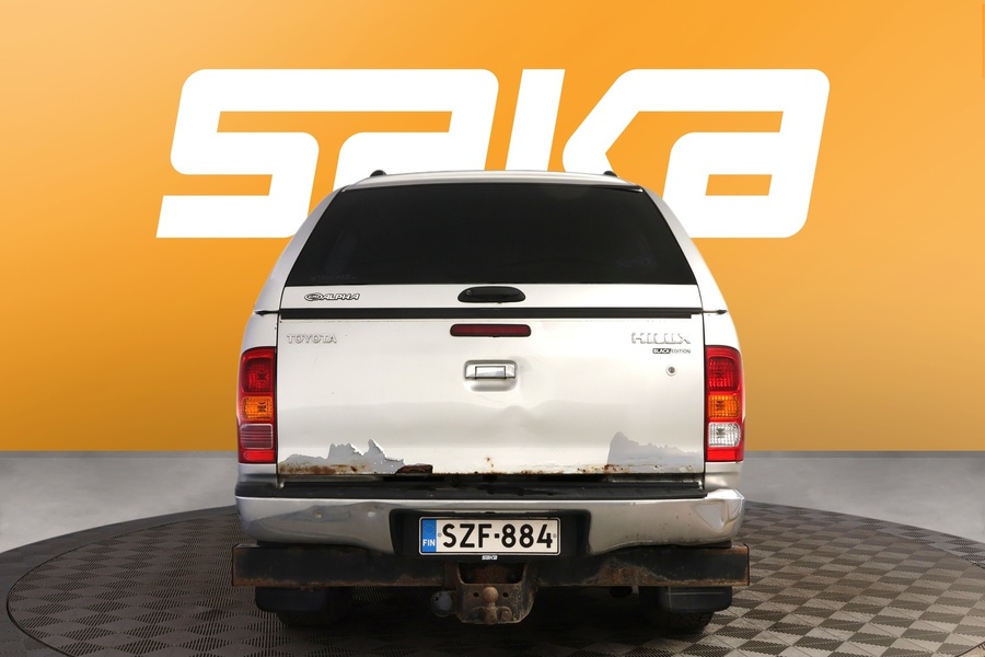 Toyota Hilux vaihtoauto