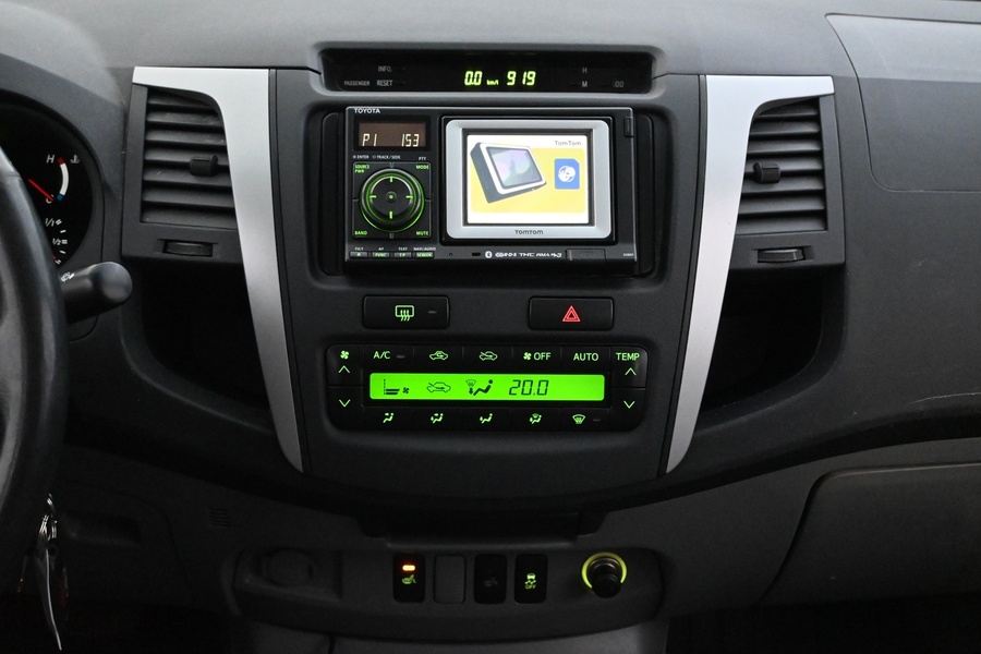 Toyota Hilux vaihtoauto
