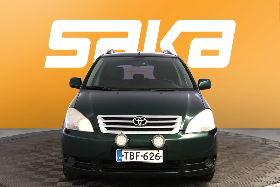 Toyota Avensis vaihtoauto