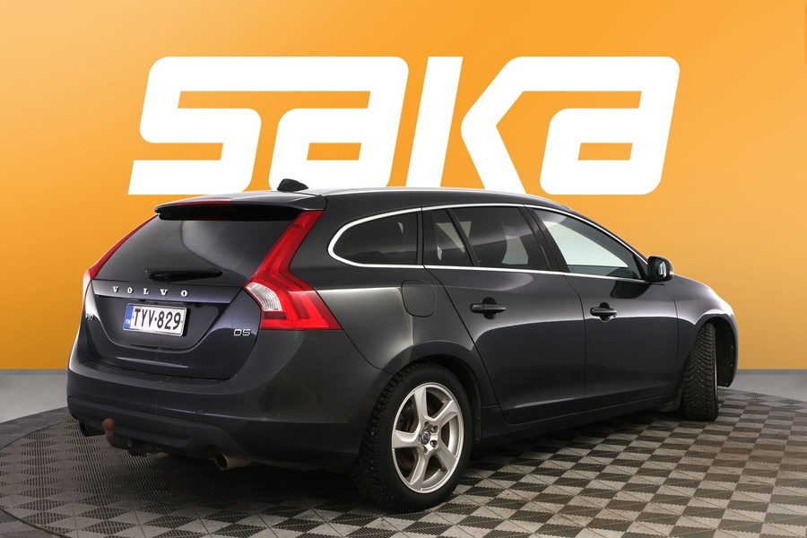 Volvo V60 vaihtoauto