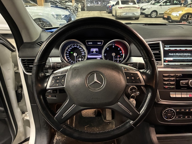 Mercedes-Benz ML vaihtoauto