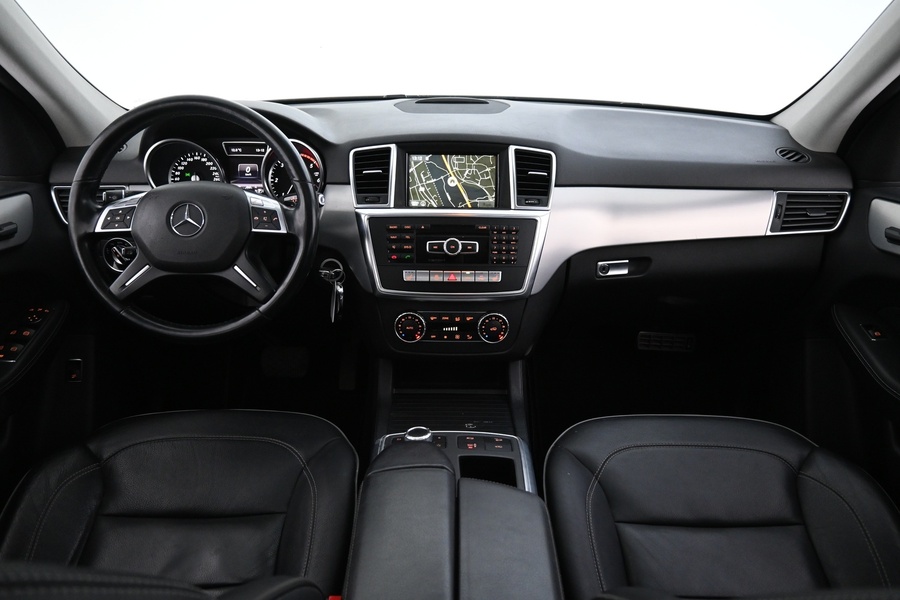 Mercedes-Benz ML vaihtoauto