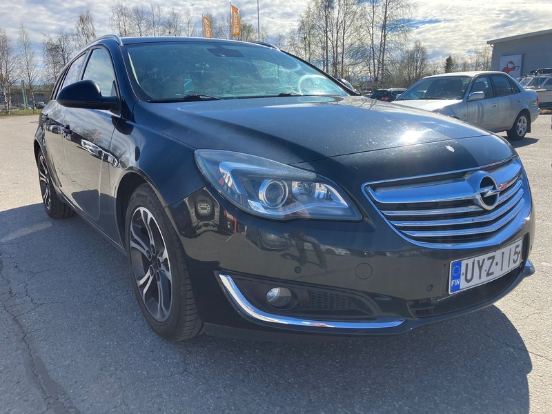 Opel Insignia vaihtoauto