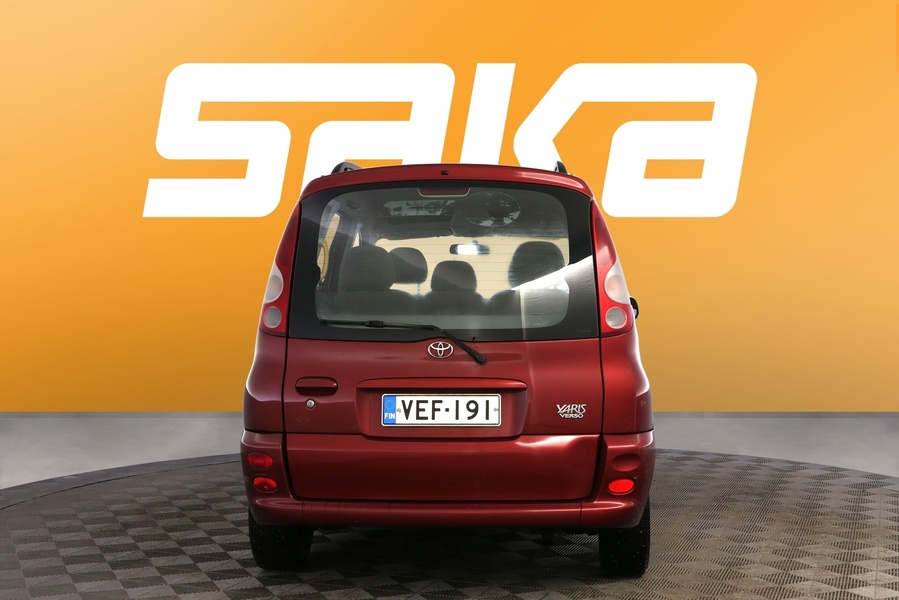 Toyota Yaris vaihtoauto