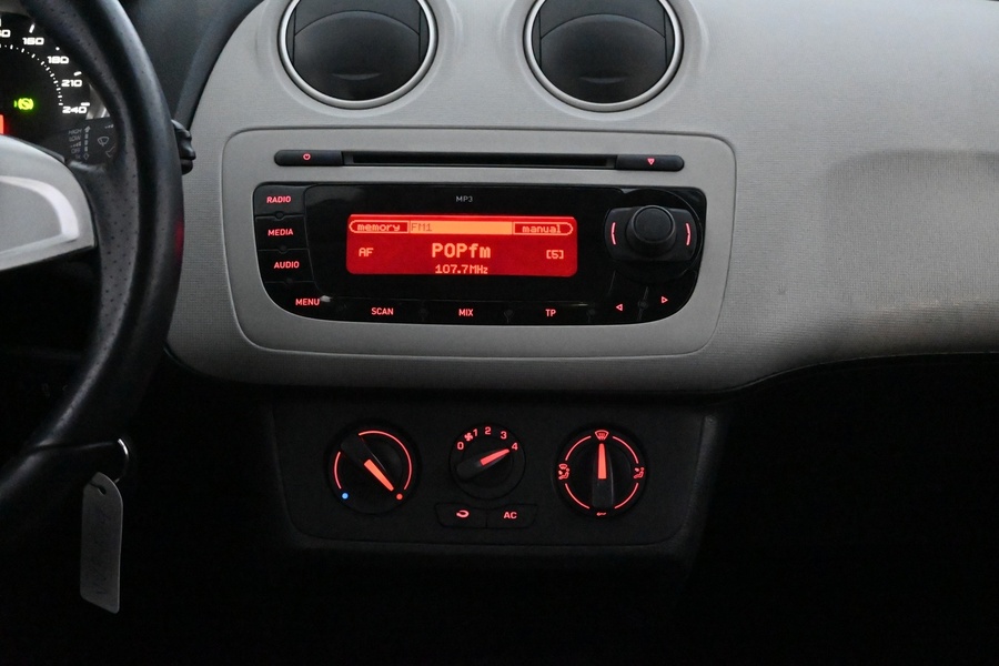 SEAT Ibiza vaihtoauto