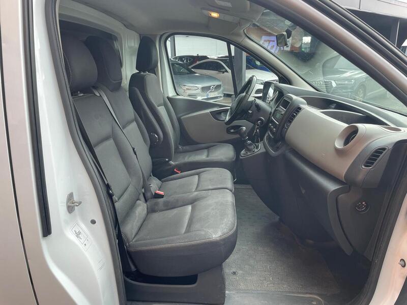 Renault Trafic vaihtoauto