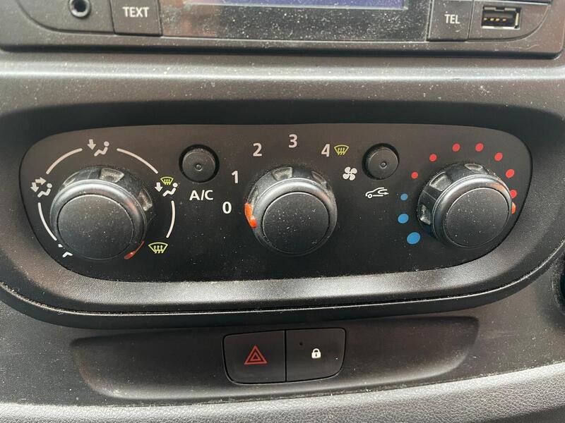 Renault Trafic vaihtoauto