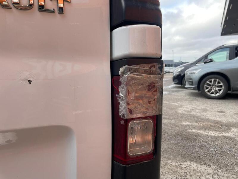 Renault Trafic vaihtoauto