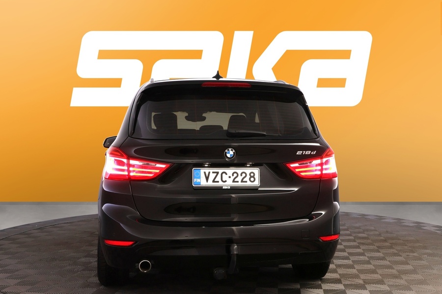 BMW 218 vaihtoauto