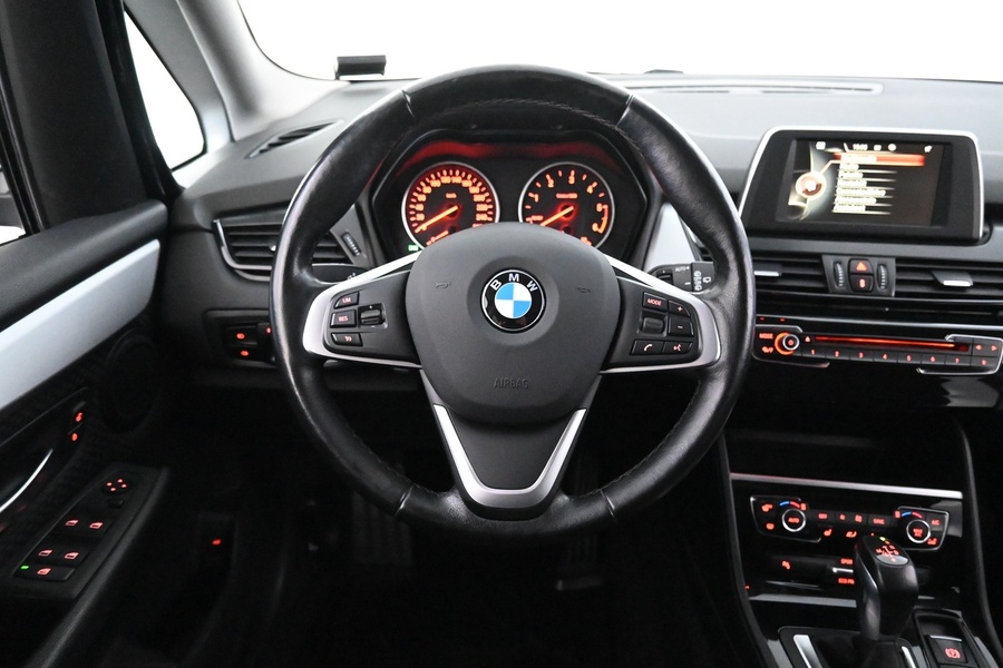 BMW 218 vaihtoauto