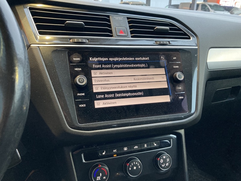 Volkswagen Tiguan vaihtoauto