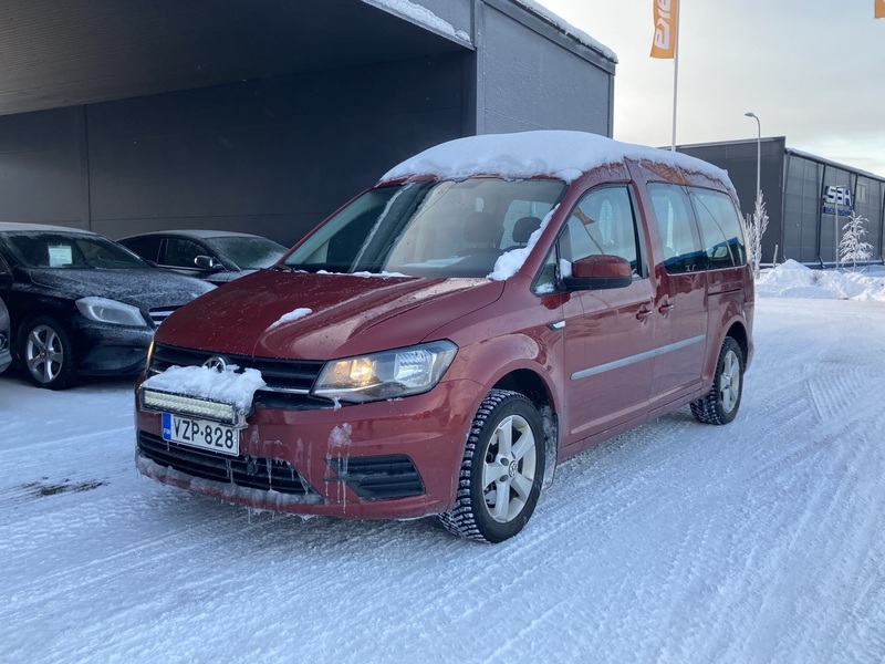 Volkswagen Caddy Maxi vaihtoauto