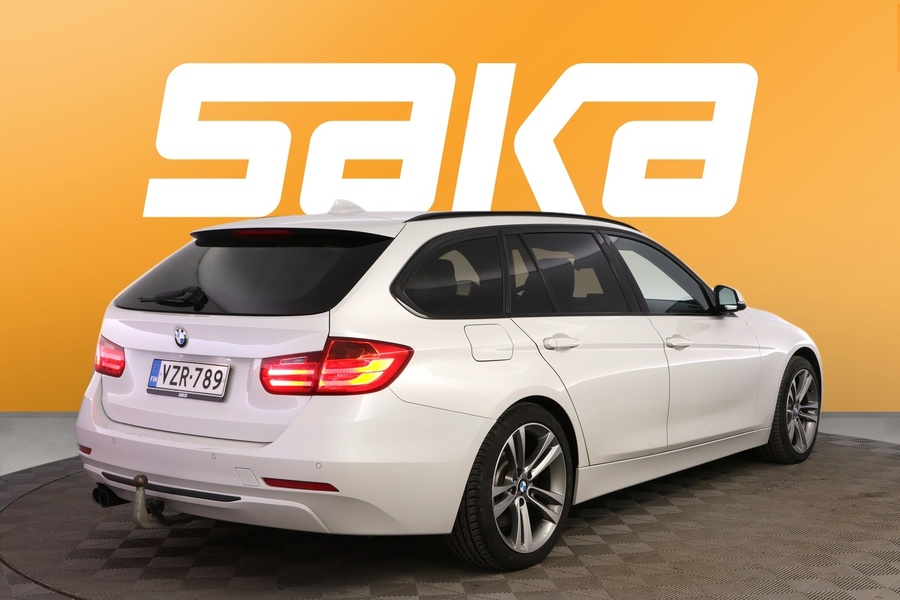 BMW 330 vaihtoauto