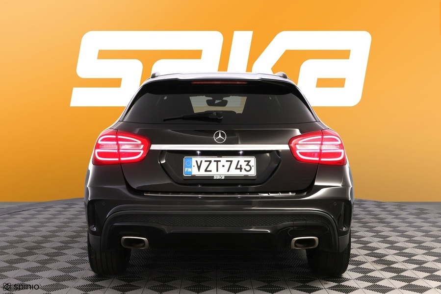 Mercedes-Benz GLA vaihtoauto