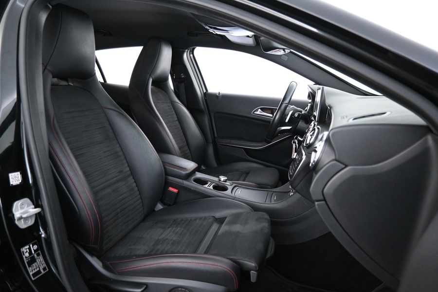 Mercedes-Benz GLA vaihtoauto