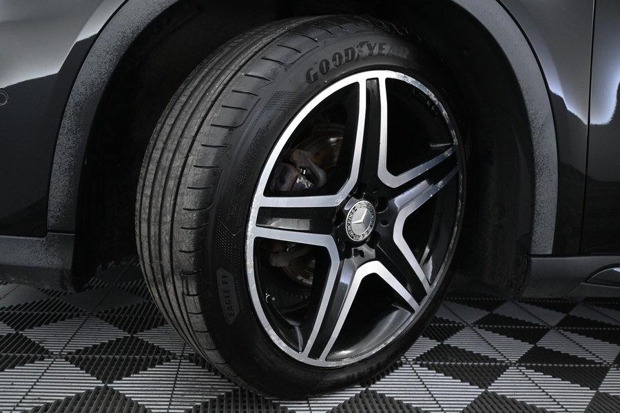 Mercedes-Benz GLA vaihtoauto