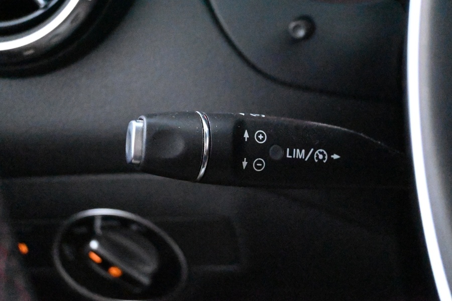 Mercedes-Benz GLA vaihtoauto