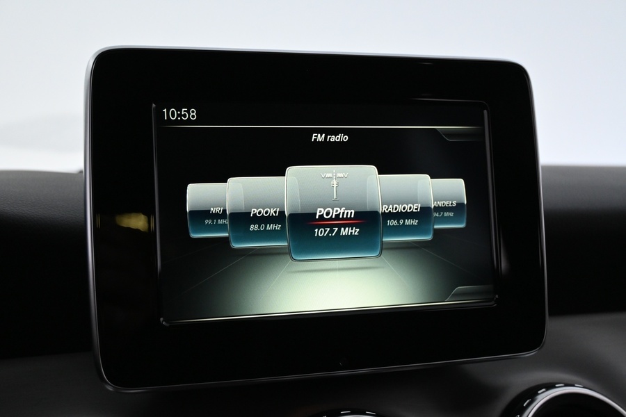 Mercedes-Benz GLA vaihtoauto