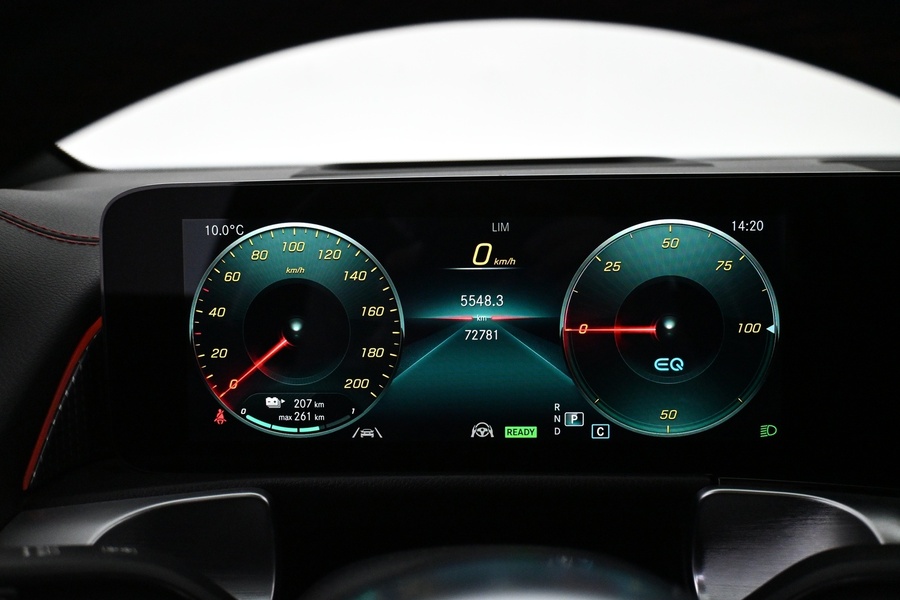 Mercedes-Benz EQB vaihtoauto