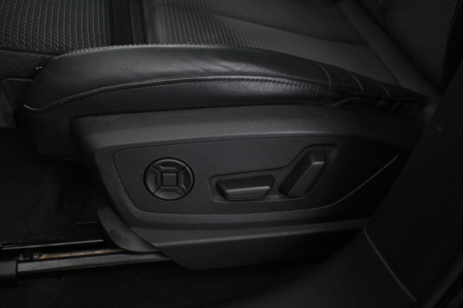 Audi Q8 e-tron vaihtoauto