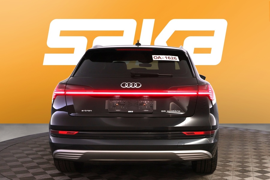 Audi e-tron vaihtoauto